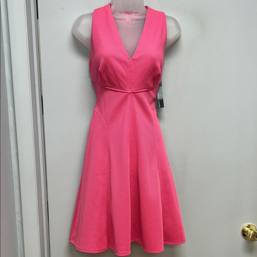 Maggy London Hot Pink Textured Sheath Dress | Size 10 | NWT